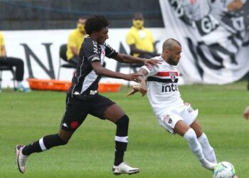 Camp. Brasileiro: São Paulo e Vasco duelam no Morumbi