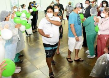 Onze pacientes do Amazonas tiveram alta hospitalar