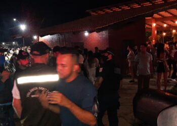 Vigilância Sanitária aglomerações em festas no fim de semana