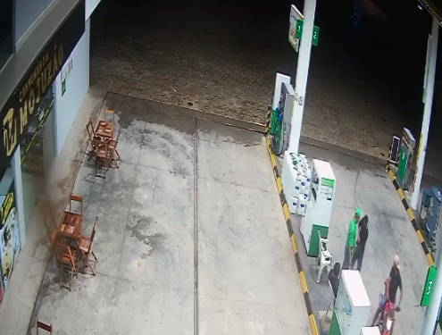 VÍDEO: 'Visagem' aparece em registro de assalto a posto em Moju