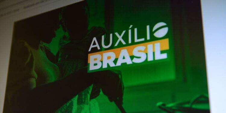 Caixa conclui pagamento da parcela de março do Auxílio Brasil