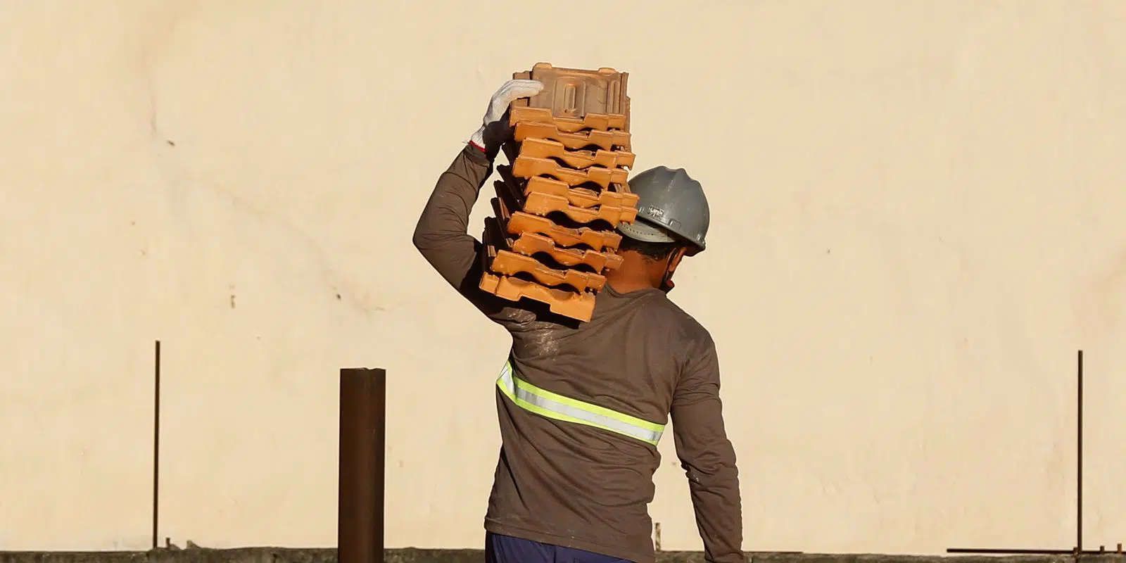 Preços da construção aumentam 0,99% em março, informa o IBGE