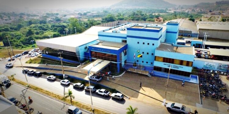 Com salário de até R$ 11,5 mil, Câmara de Parauapebas