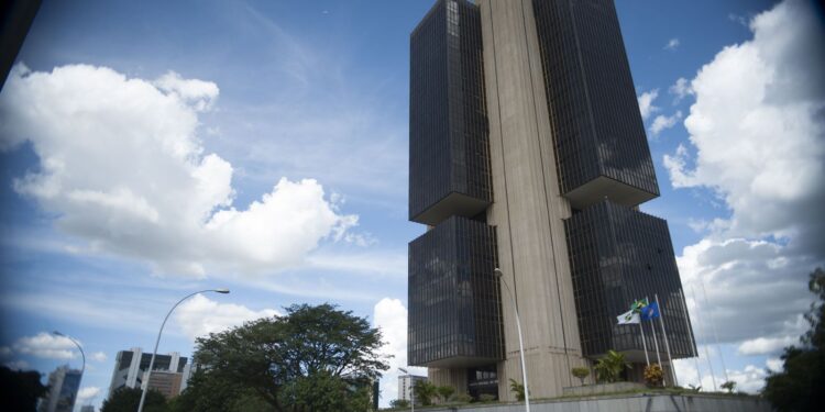 Copom inicia sexta reunião do ano para definir juros básicos Copom inicia sexta reunião do ano para definir juros básicos