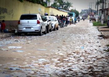 Mais de um milhão de pessoas não votaram no primeiro