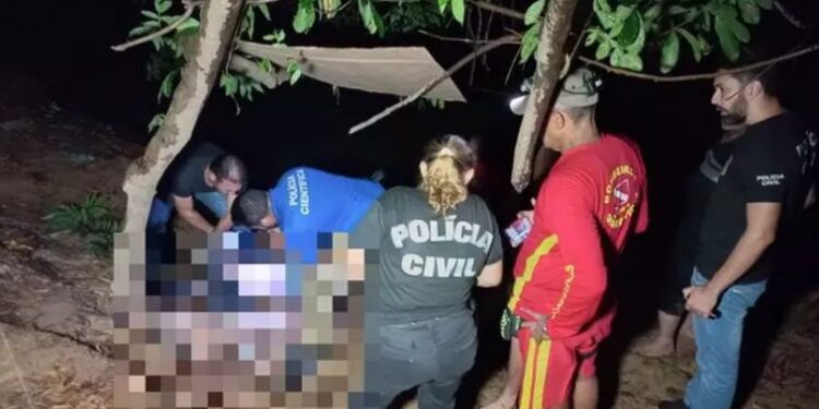 Tecladista e criança morrem afogados ao tentarem atravessar rio a nado Tecladista e criança morrem afogados ao tentarem atravessar rio a nado