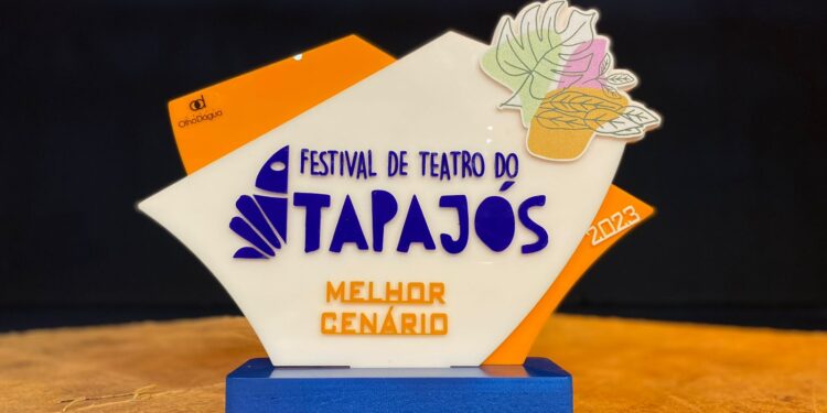 Festival de Teatro do Tapajós encerra hoje com espetáculo de Goiânia e com entrega dos troféus da mostra competitiva