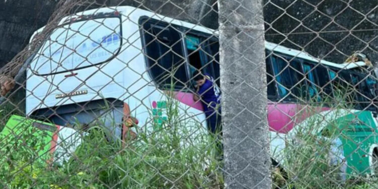 Alunos relatam problema nos freios em acidente em Tucuruí Alunos relatam problema nos freios em acidente em Tucuruí