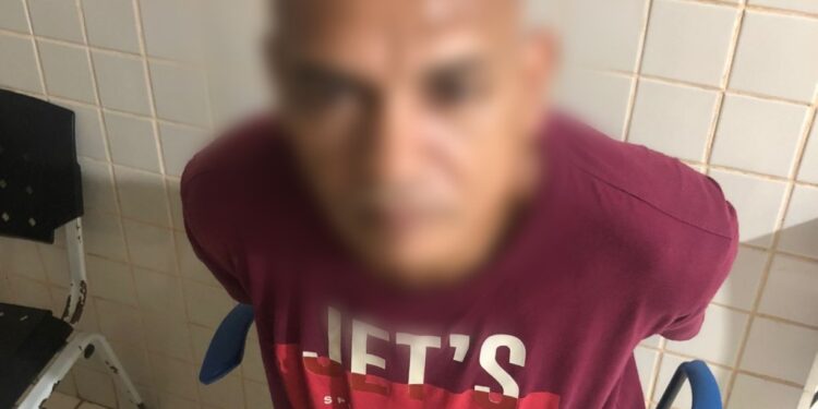 Homem é preso suspeito de tráfico de drogas em Itaituba Homem é preso suspeito de tráfico de drogas em Itaituba