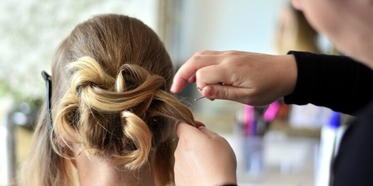 6 Itens que não podem faltar no salão de beleza 6 Itens que não podem faltar no salão de beleza