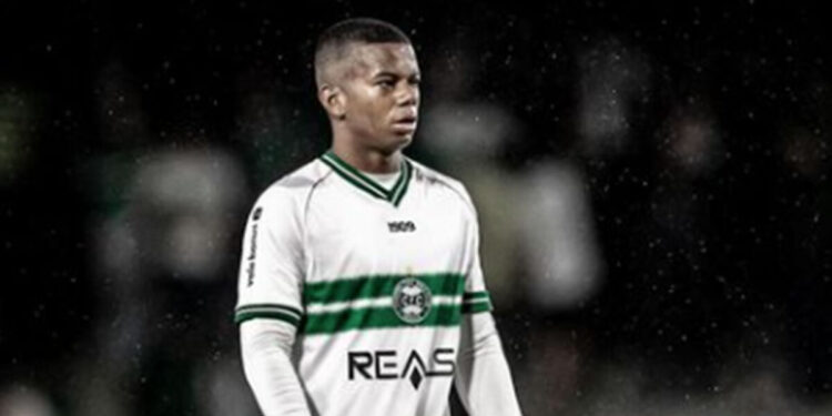 Clube do Remo contrata novo lateral para a Série C