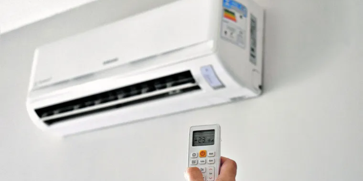 Forte calor do verão amazônico vai elevar consumo de energia Forte calor do verão amazônico vai elevar consumo de energia