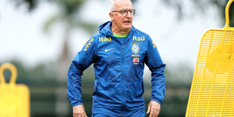 Dorival Júnior projeta Copa América "especial" para o Brasil