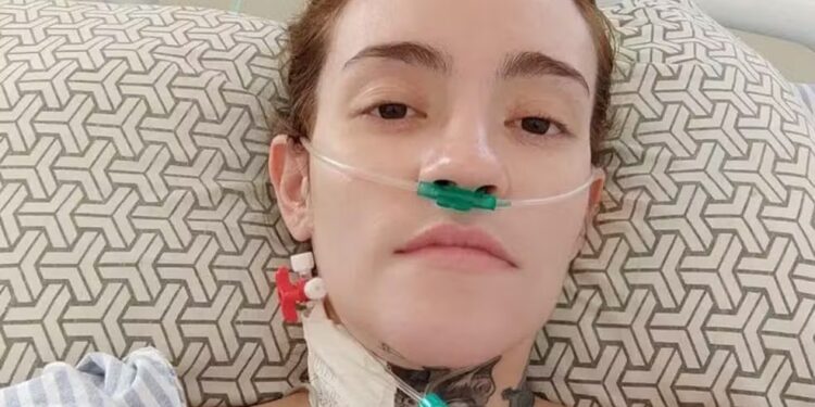 Como é viver com doença que causa 'pior dor do mundo': 'Gritava e chorava de dor' Como é viver com doença que causa 'pior dor do mundo': 'Gritava e chorava de dor'