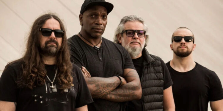Banda Sepultura chega a Belém com turnê de despedida Banda Sepultura chega a Belém com turnê de despedida