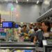 Índice que mostra intenção de consumo das famílias cai 0,2% em julho