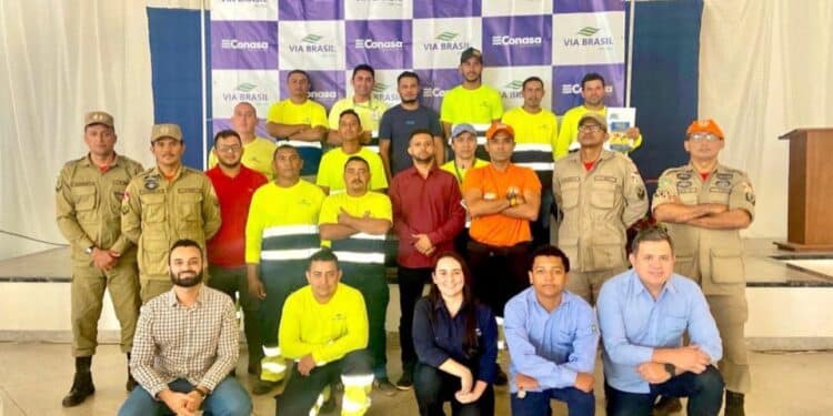 Militares do 33º GBM Participam de Palestra sobre Gerenciamento de Riscos Militares do 33º GBM Participam de Palestra sobre Gerenciamento de Riscos