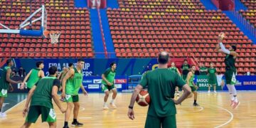 Seleção de Basquete faz 2º dia de treino no Mangueirinho