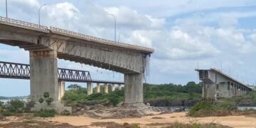 Marinha do Brasil confirma 9 mortes no desabamento de ponte; buscas seguem nesta sexta (27)