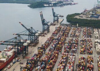 Participação da China nas exportações brasileiras diminuiu este ano