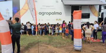 Mais de 2 mil pessoas participam das sessões do Cine Agropalma em Tailândia