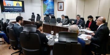 Alckmin e ministro chinês tratam de comércio em videoconferência