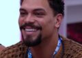 Vinícius chora no último Almoço do Anjo do BBB 25