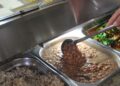 Preço de ingredientes do prato feito tem queda em São Paulo em março