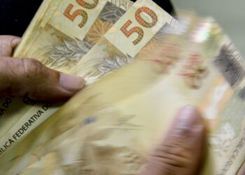 Caixa paga Bolsa Família a beneficiários com NIS de final 4