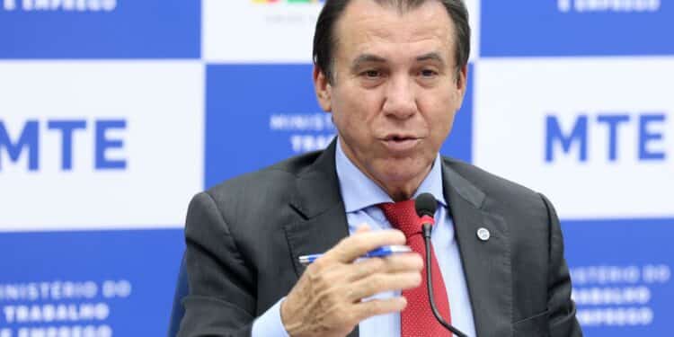 Mudanças no vale-alimentação devem ser anunciadas em outubro Mudanças no vale-alimentação devem ser anunciadas em outubro