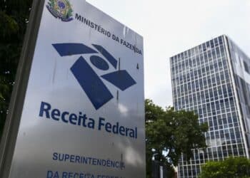 Receita exigirá CPF de cotistas em todos os fundos de investimento Receita exigirá CPF de cotistas em todos os fundos de investimento