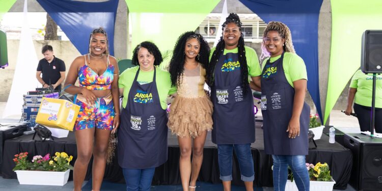 Projeto social estimula autonomia financeira de mulheres no Rio Projeto social estimula autonomia financeira de mulheres no Rio